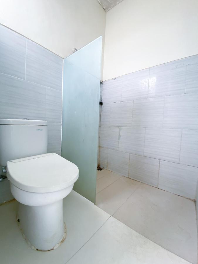 Surabaya Homey Near Juanda Airport Syariah Sedati Exterior foto