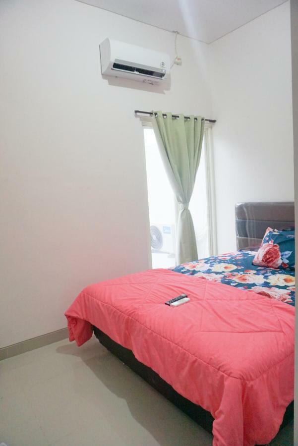 Surabaya Homey Near Juanda Airport Syariah Sedati Exterior foto